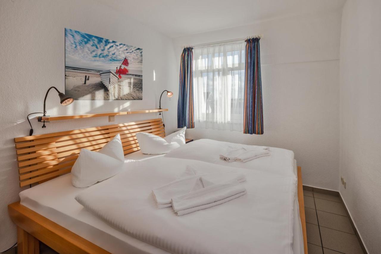 Ferienwohnung Kon-Tiki, Villa Regina Maris Bansin ゼーバート・ヘリングスドルフ エクステリア 写真